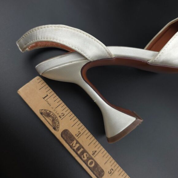 AMINA MUADDI Begum Sling 70 White Satin Swarovski Crystal Pointed Pumps 90s y2k - Picture 10 of 13